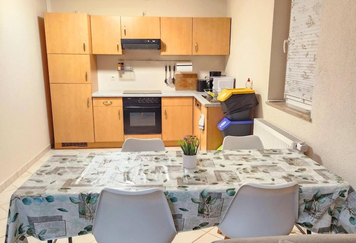 Sj Apartment Chemnitz Luaran gambar
